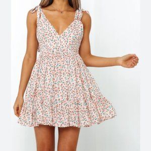 HELLO MOLLY FLORAL MINI CHICAGO HIGH RISES SUNDRESS NWOT!